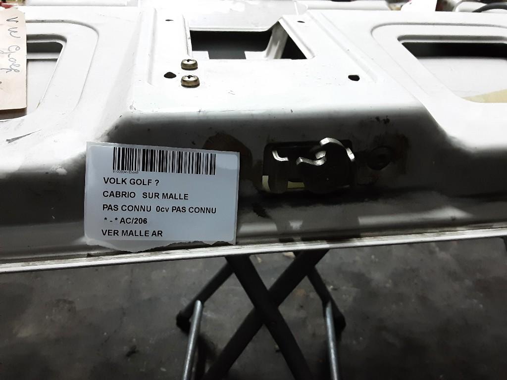 SERRURE COFFRE Volkswagen Golf I Cabrio (155), Autos : Pièces & Accessoires, Volkswagen, Mevr. I. Hauben, Haillon arrière, Utilisé