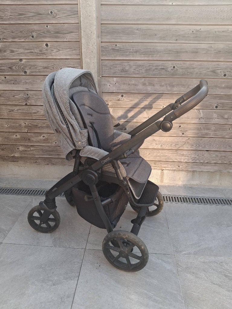Set buggy+ joie maxicosi + isofix, Kinderen en Baby's, Buggy's, Ophalen, Zo goed als nieuw, Overige merken, Regenhoes
