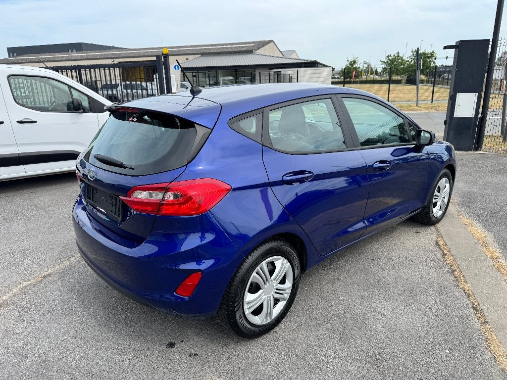 Ford Fiesta 1.0 Benzine Airco DAB-radio Bluetooth, Voorwielaandrijving, Stof, 580 kg, Blauw