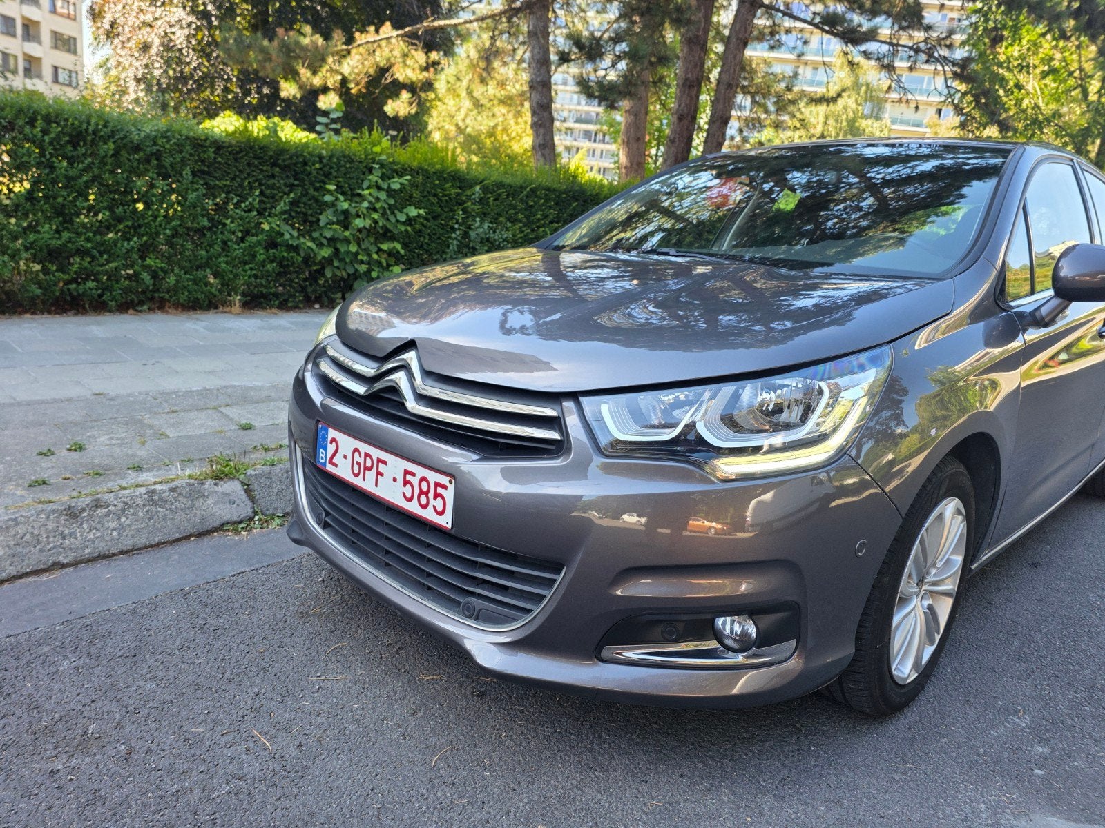 Citroën C4 1.2 essence 130 (2015) PROBLÈME MÉCANIQUE (LIRE), Autos, Argent ou Gris, Achat, Euro 6, Carnet d'entretien