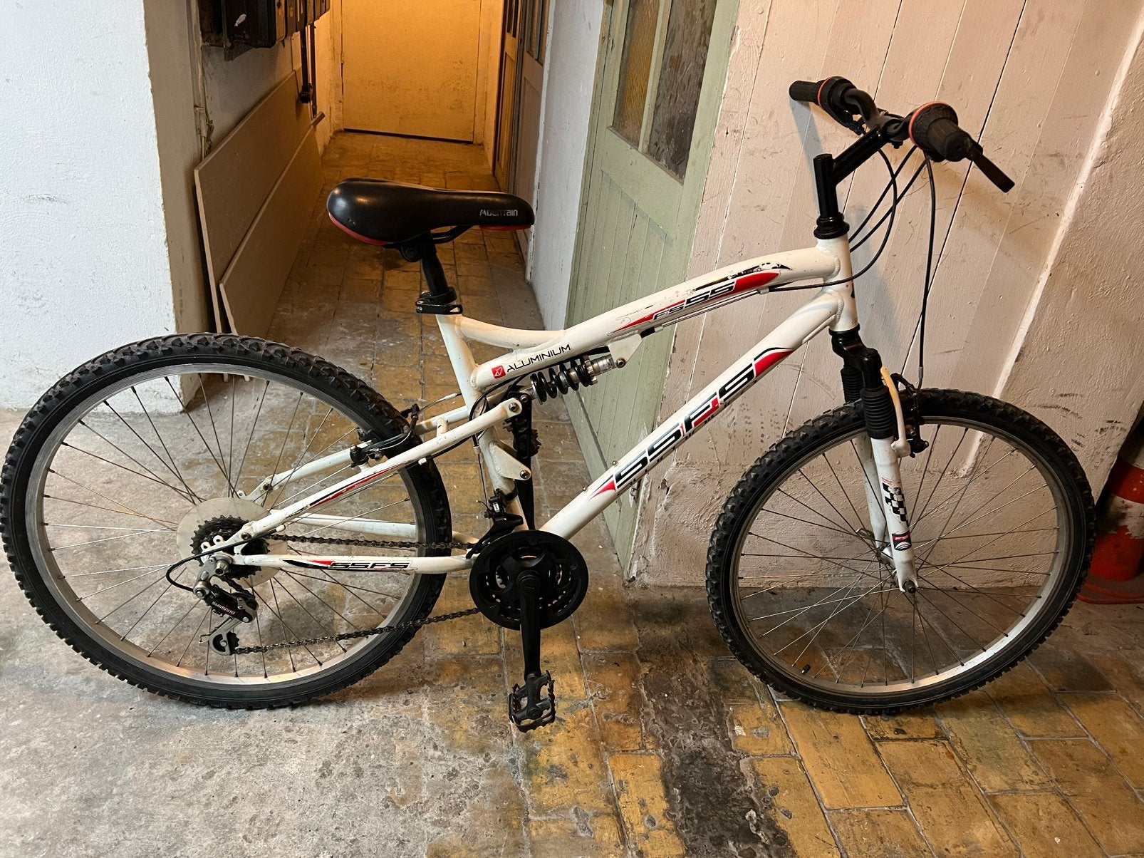 Vélo, Enlèvement, Comme neuf