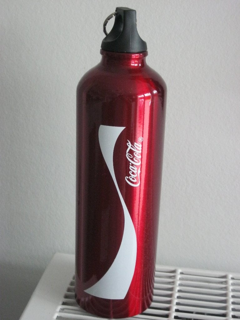 drinkbus cola cola, Ophalen