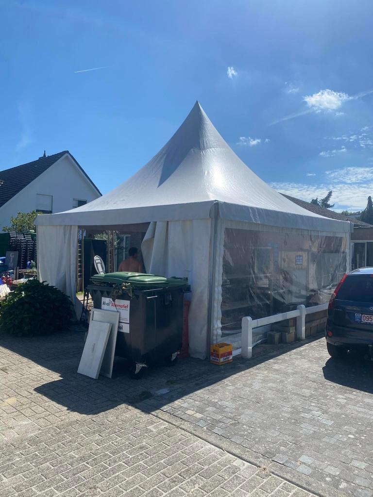 Pagode tent, Enlèvement, 2 mètres ou plus, 5 à 8 mètres, 4 à 6 mètres