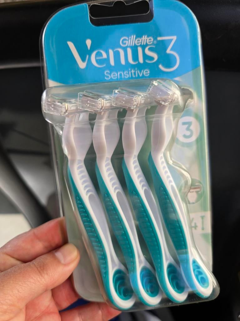 Gillette venus ppour femme, Bijoux, Sacs & Beauté, Beauté | Soins de la bouche, Enlèvement