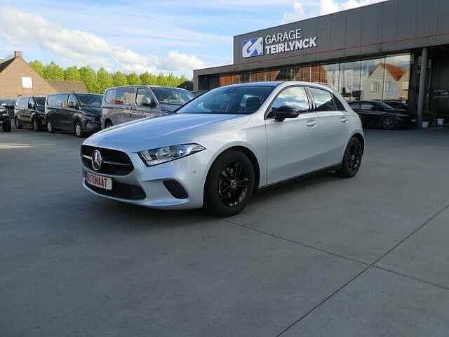 Mercedes-Benz A180 1.3 i 136pk Automaat Sport Business, Auto's, Mercedes-Benz, Automaat, Euro 6, Parkeersensor, Bedrijf
