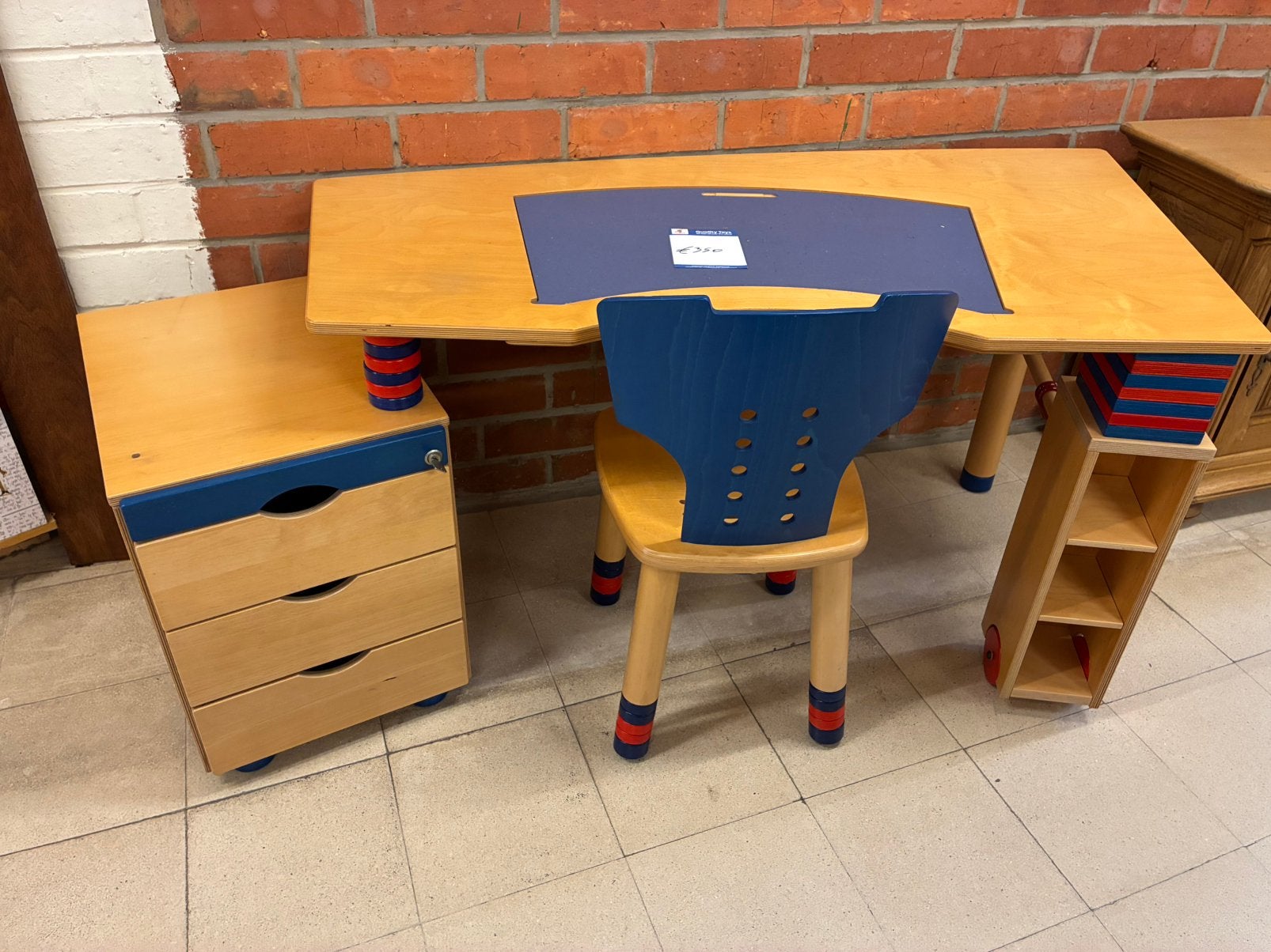 Haba kinder bureau, Enlèvement, Comme neuf
