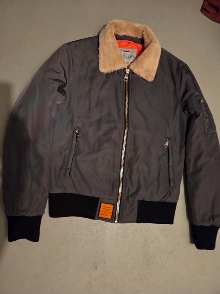Bommenwerpers, Maat 48/50 (M), Ophalen of Verzenden, Zo goed als nieuw, Bombers