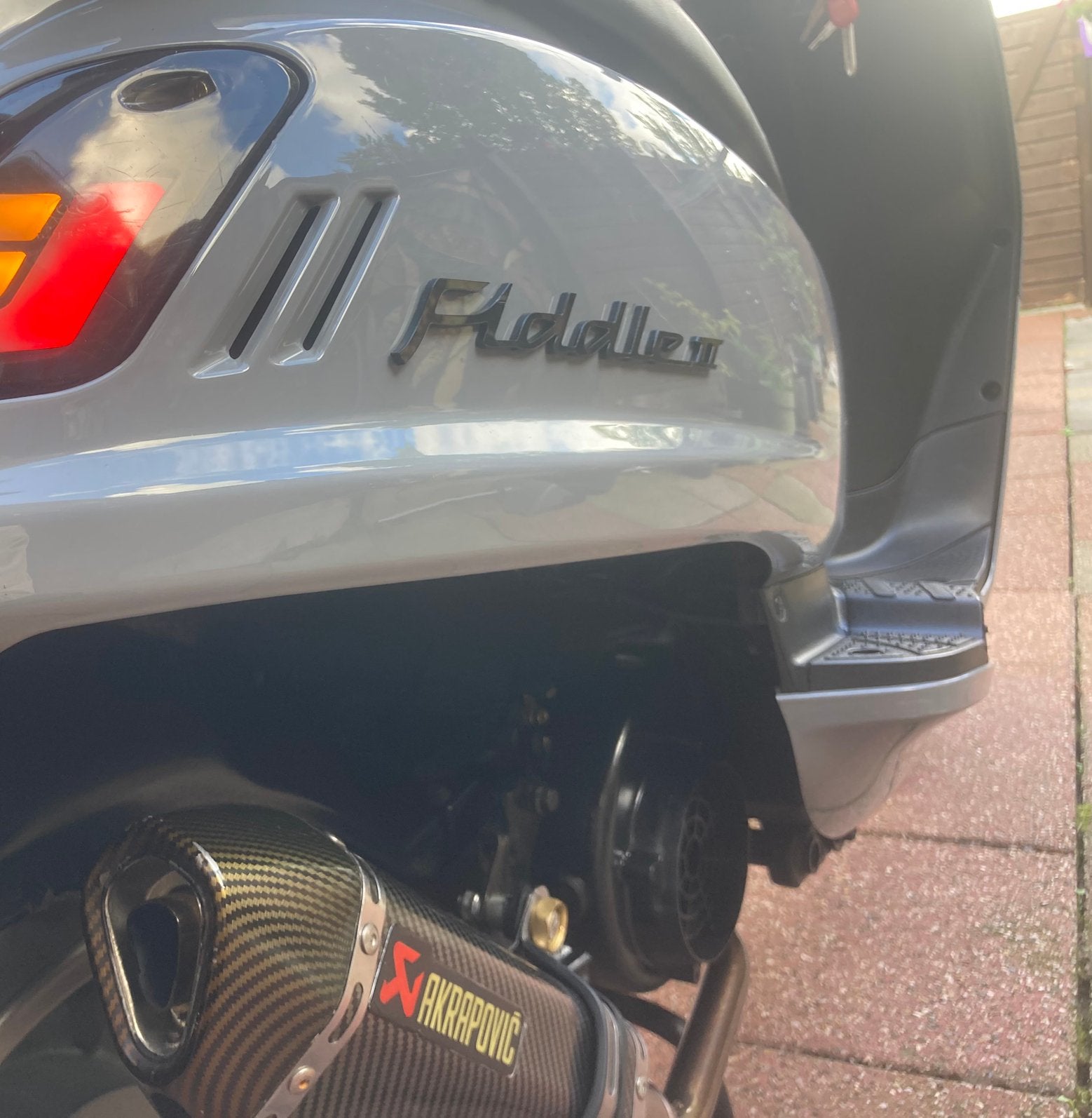 Sym fiddle 125s (zeer nette staat), Fietsen en Brommers, Ophalen, 125 cc, Zo goed als nieuw, Benzine