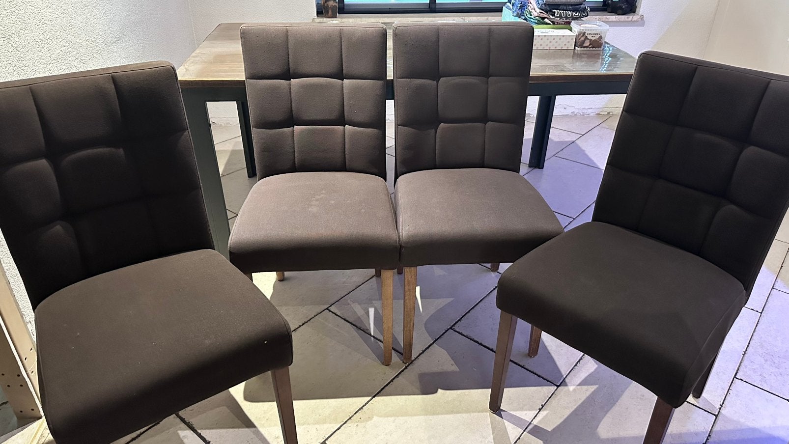 4 eettafelstoelen van Mobitec, Huis en Inrichting, Stoelen, Ophalen, Hout, Gebruikt, Bruin