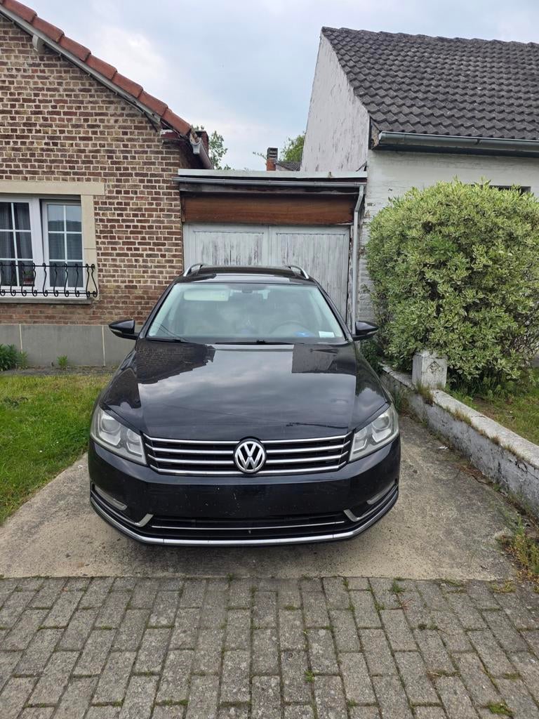 VW passat variant Bt 2011, Autos, Volkswagen, Particulier, Passat, Climatisation automatique, Intérieur cuir, Toit ouvrant, Attache-remorque