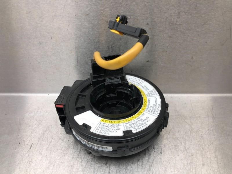 CONTACTEUR TOURNANT Suzuki Swift (ZA / ZC / ZD1 / 2/3/9), Utilisé, Suzuki