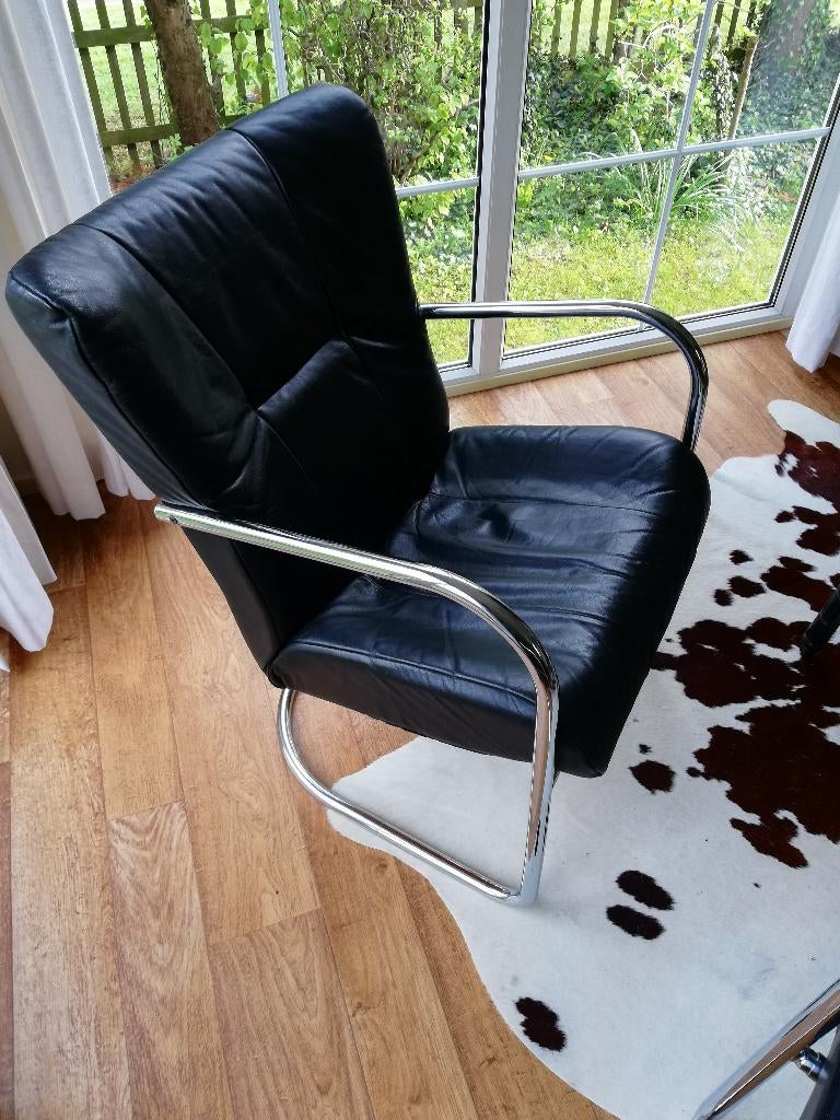 Vintage fauteuil zwart leer chroom Deens design KEBE, Huis en Inrichting, Fauteuils, Ophalen, Minder dan 75 cm, Zo goed als nieuw