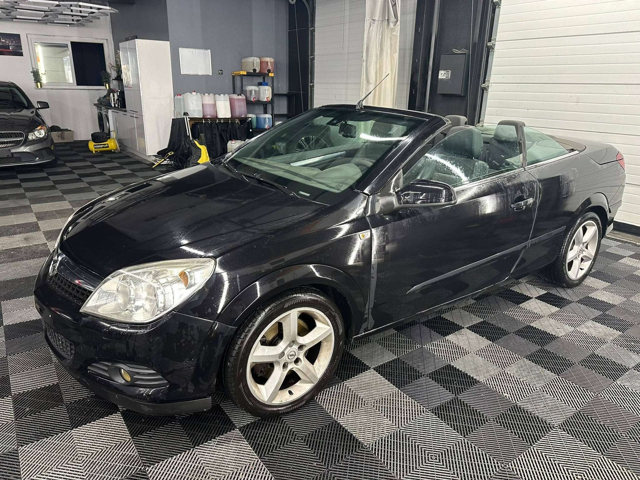 Opel Astra TwinTop 1.9 CDTi bj. 2007 156000km, Autos, Achat, 110 kW, Entreprise, Cabriolet