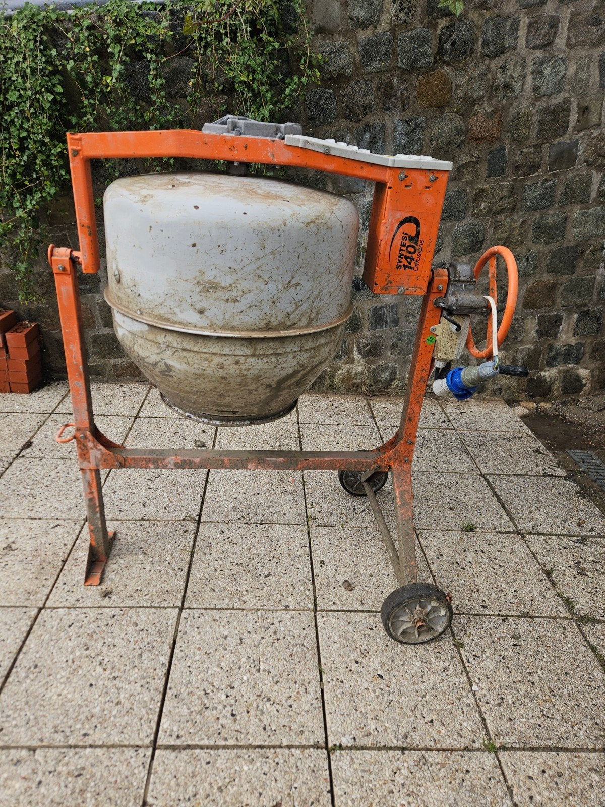 Bétonnière professionnelle électrique, Bricolage & Construction, Enlèvement, Utilisé
