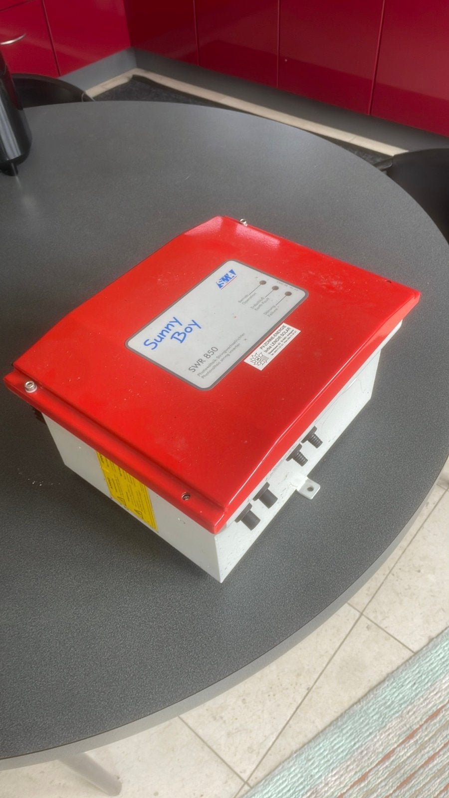 Omvormer volledige installatie met pv panelen, Doe-het-zelf en Bouw, Zonnepanelen en Toebehoren, Ophalen, Gebruikt, Compleet systeem