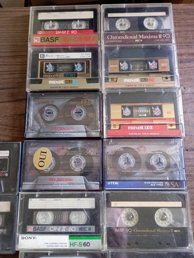 Lot de 14 K7 audio Maxell TDK BASF, CD & DVD, Cassettes audio, Enlèvement, Utilisé, 2 à 25 cassettes audio