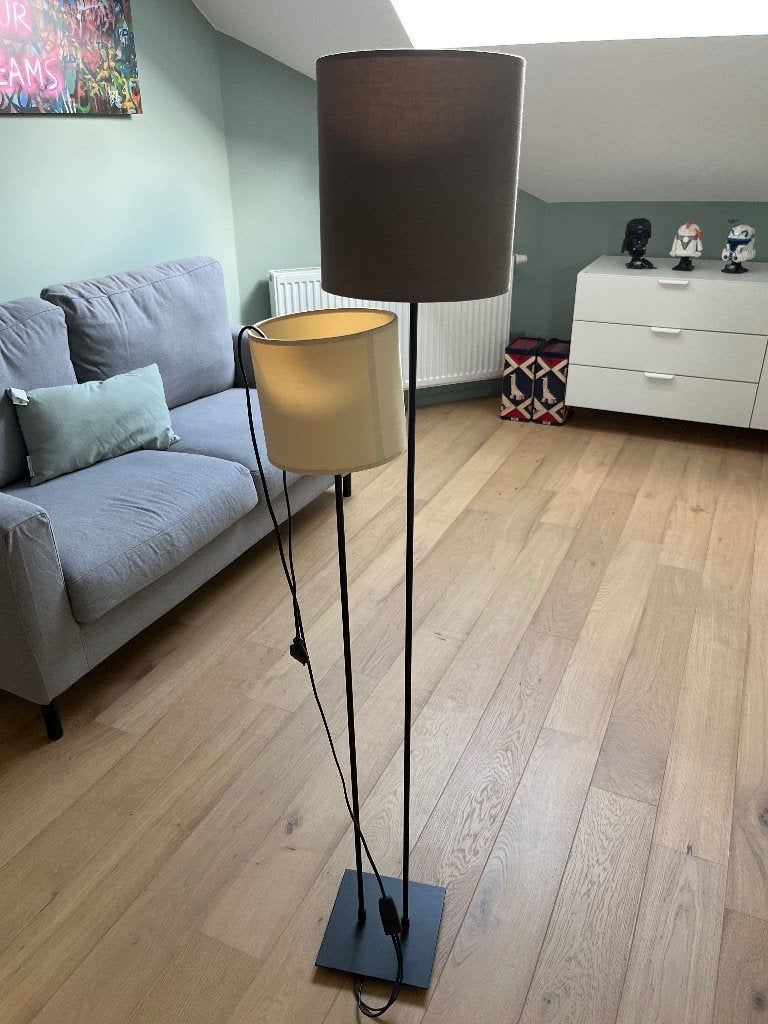 Lampe sur pied, Enlèvement, Comme neuf