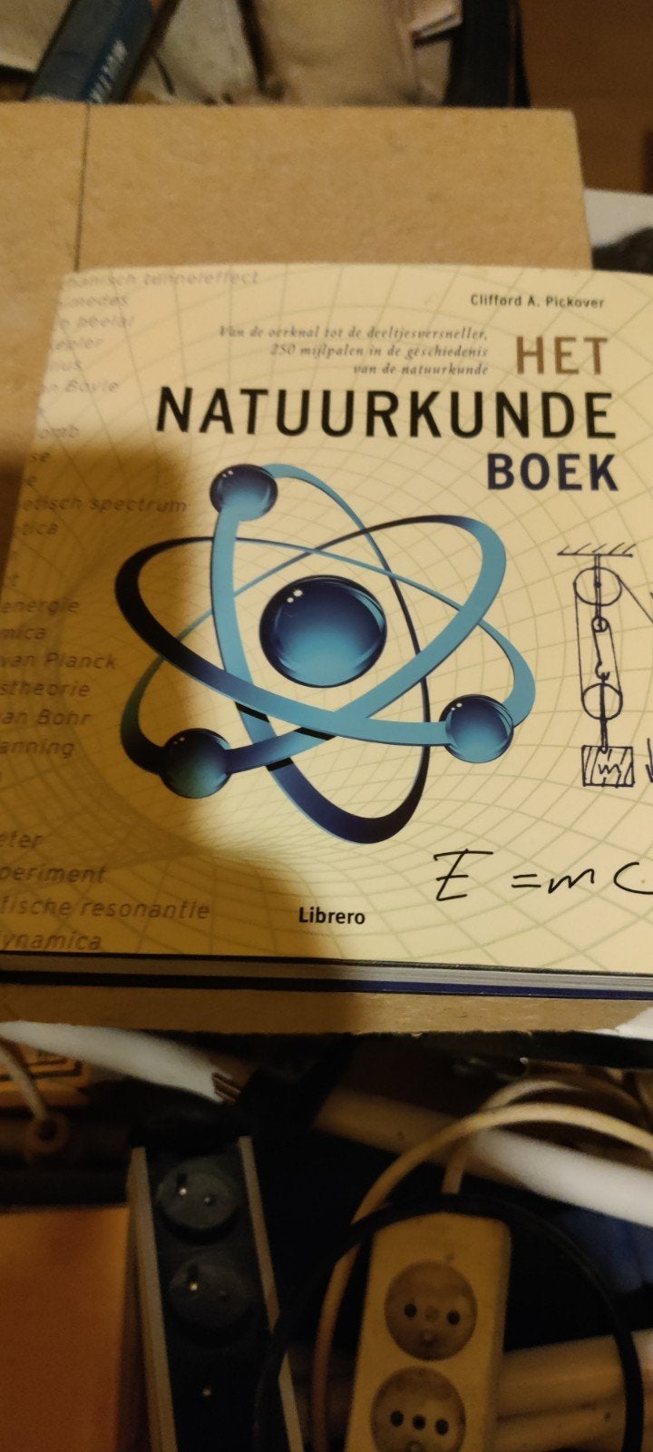 Clifford A. Pickover - Het natuurkundeboek, Ophalen, Clifford A. Pickover