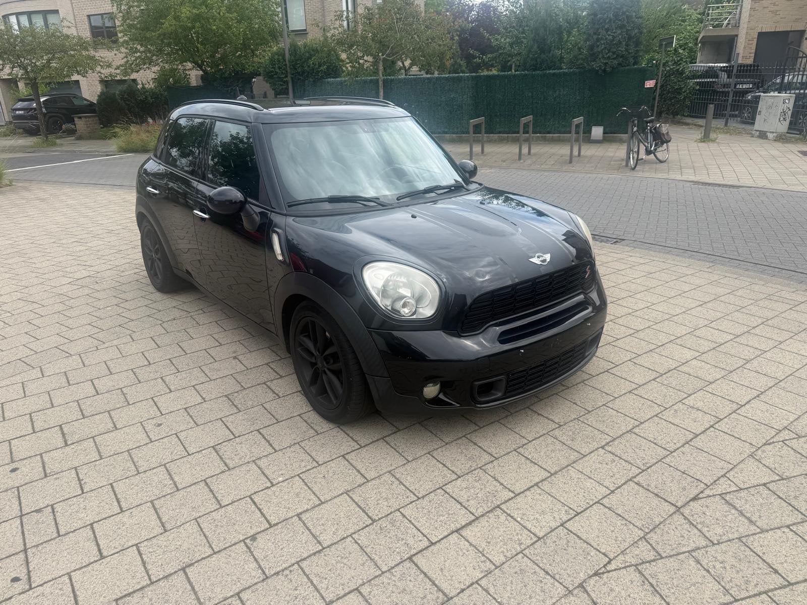 MINI COUNTRYMAN S 1.6 BENZIN AUTOMAAT 2011 147000KM 184PK, Auto's, Euro 5, USB, Zwart, Zwart
