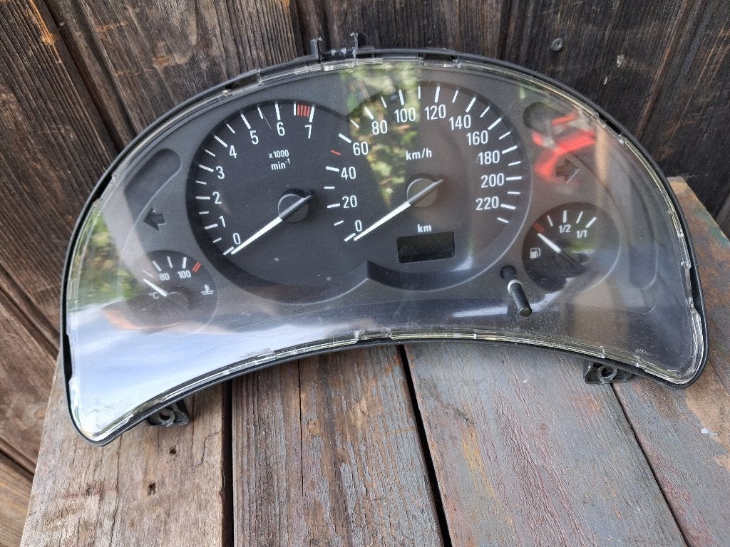 Te Koop Alle onderdelen van Opel Corsa C1,, Ophalen, Gebruikt, Opel