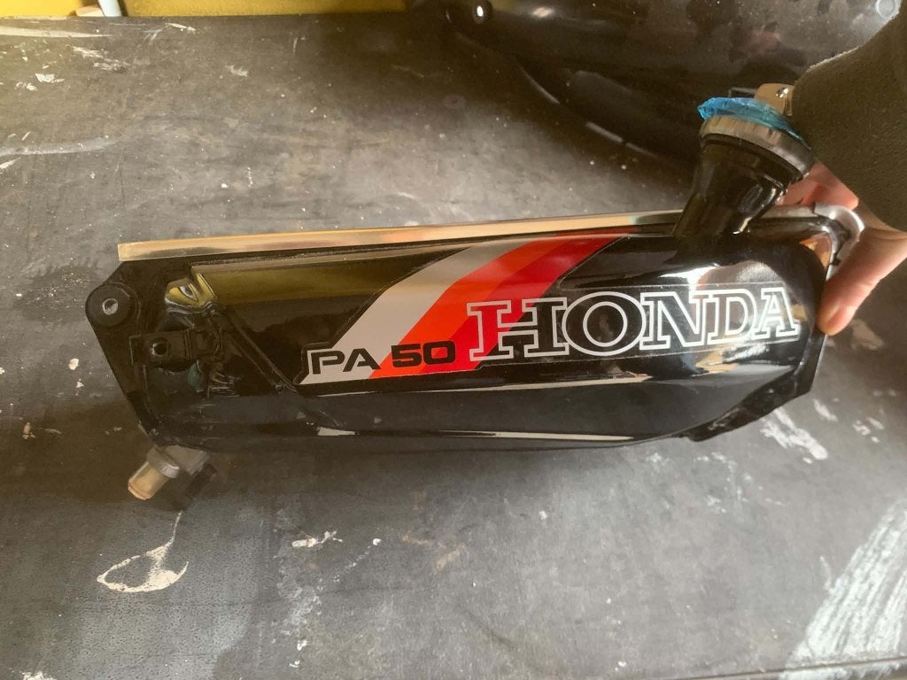 honda camino, Vélos & Vélomoteurs, Enlèvement ou Envoi, Comme neuf, Réservoir