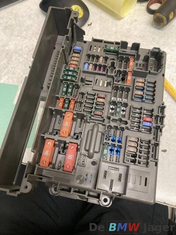 Zekeringskast BMW E8x E9x 9119446, Gebruikt, Ophalen of Verzenden, BMW, BMW