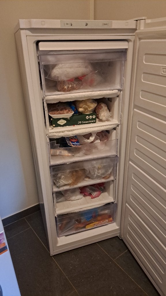 Diepvriezer beko, Elektronische apparatuur, Vriezers en Diepvrieskisten, Gebruikt, 120 tot 140 cm, Ophalen, Vrieskast