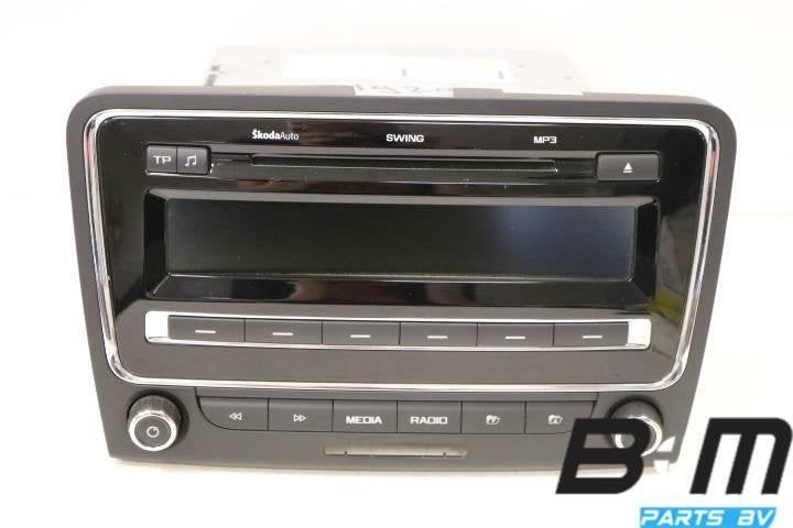 Originele swing radio/CD Skoda Superb 2008 - 2013 3T0035186, Utilisé