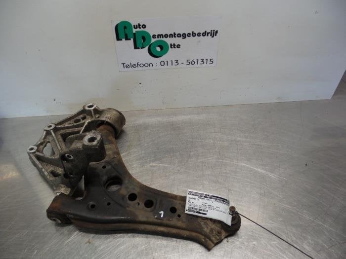 Draagarm links-voor van een Volkswagen Fox (Fox 05-), Gebruikt, -, Volkswagen, -