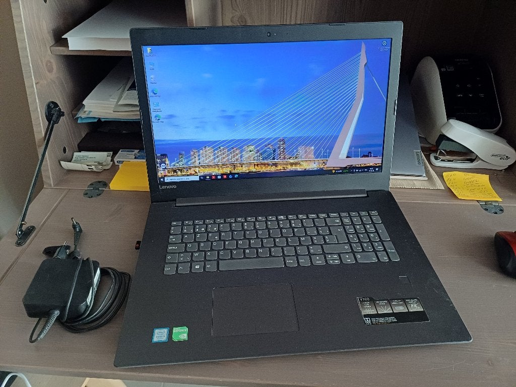 Lenovo ordinateur portable 17 pouces Intel Core5, Informatique & Logiciels, 17 pouces ou plus, Enlèvement, Utilisé, SSD