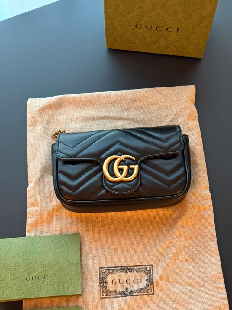 Gucci GG marmon mini shoulderbag schoudertas handtas, Handtassen en Accessoires, Portemonnees, Ophalen, Zo goed als nieuw
