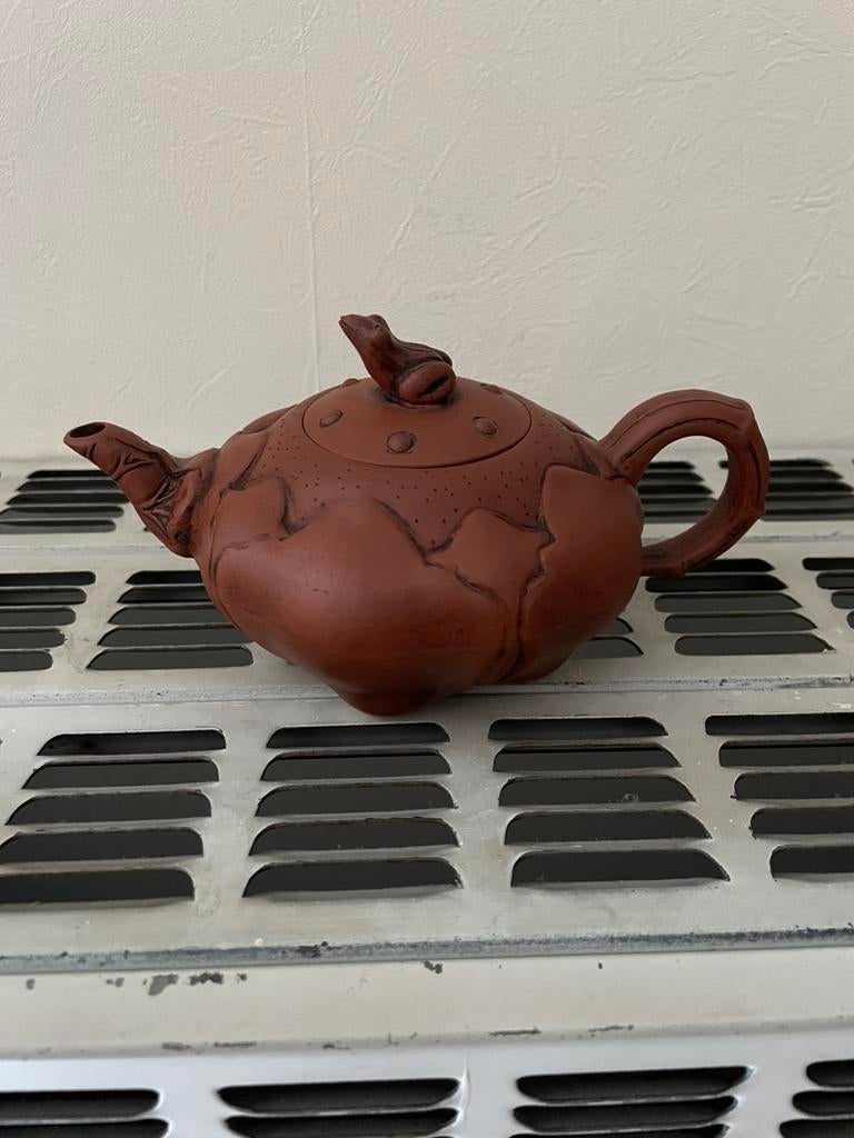 Vintage chinese yixing theepot lotus/kikker, Ophalen of Verzenden
