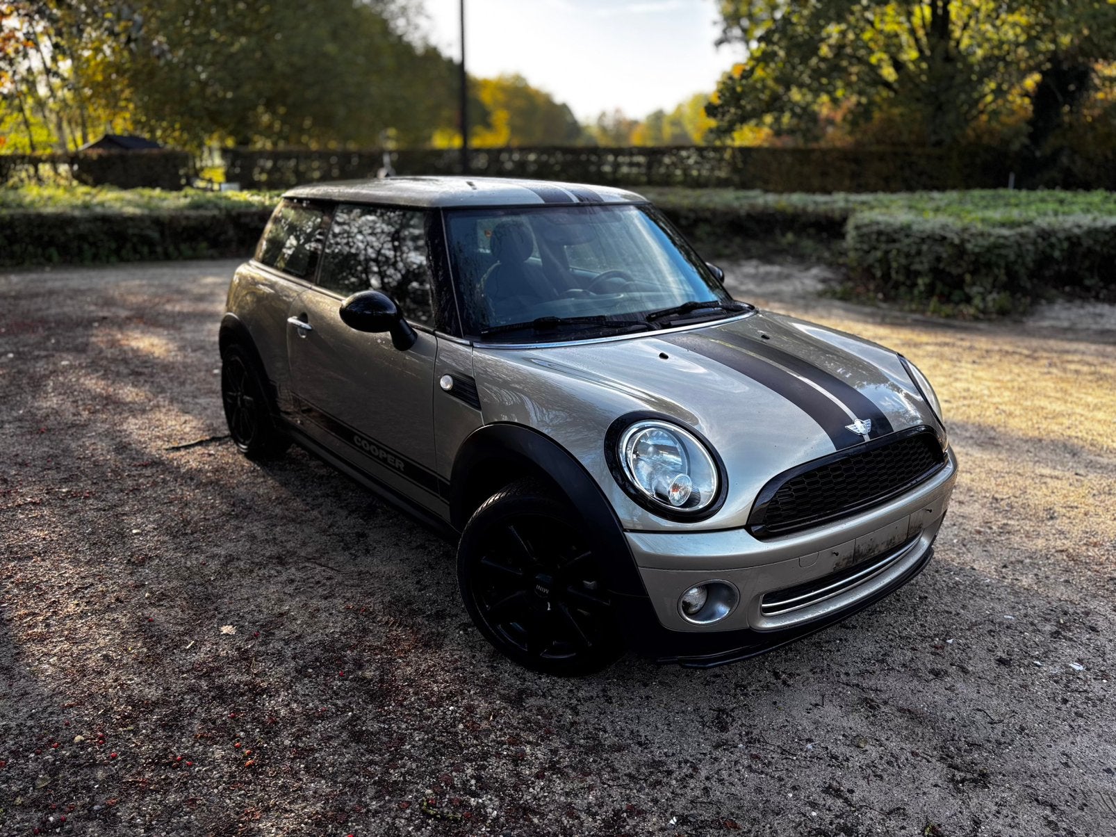 MINI COOPER R56 ~ EURO 4 ~ 1,6 ~ essence ~ 122 ch ~ 164 dkm, Autos, 90 kW, Argent ou Gris, Achat, Entreprise