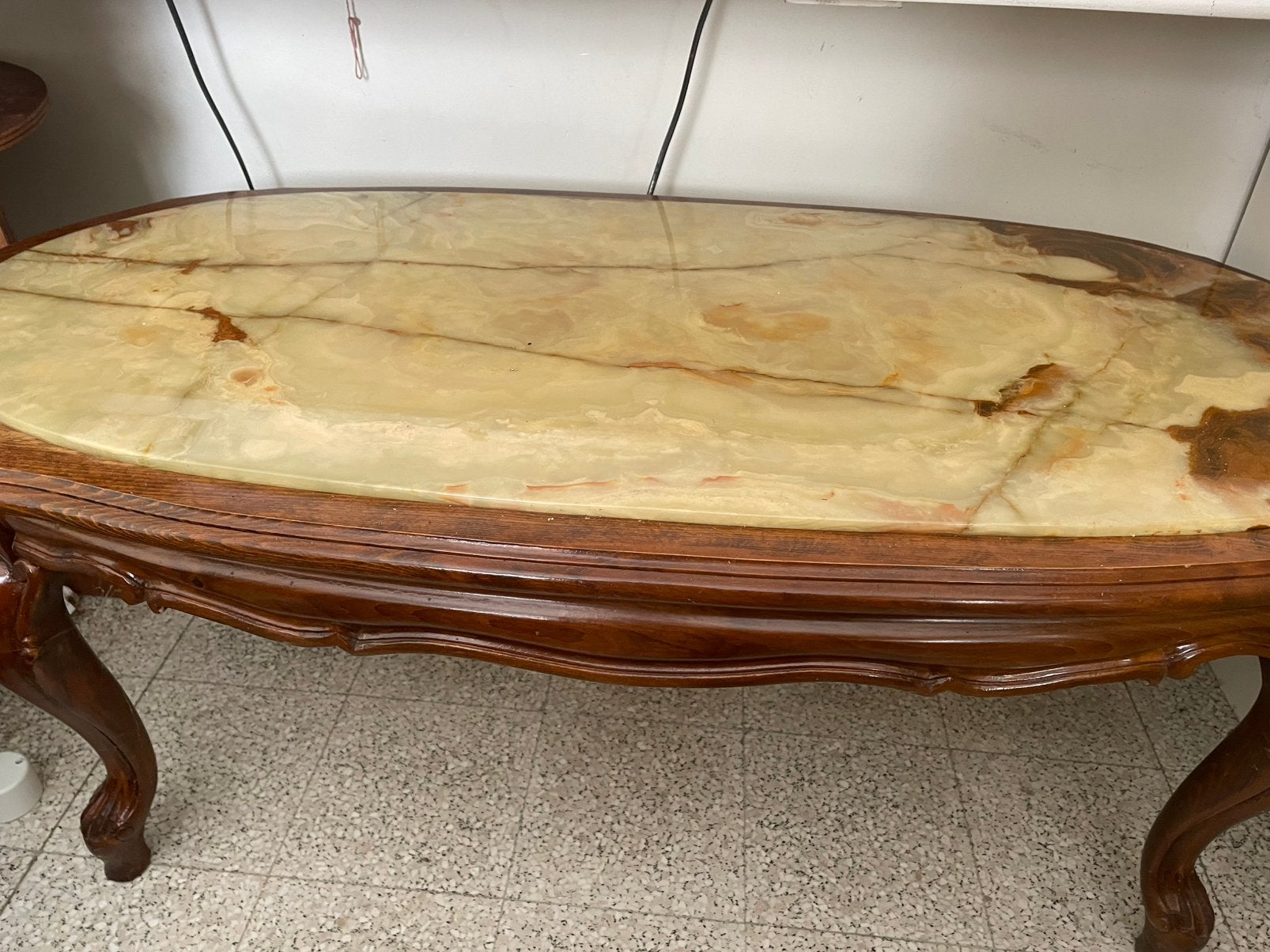 Antieke salontafel met marmer blad, Huis en Inrichting, Ophalen, Gebruikt, 100 tot 150 cm, Barok jaren 60-70