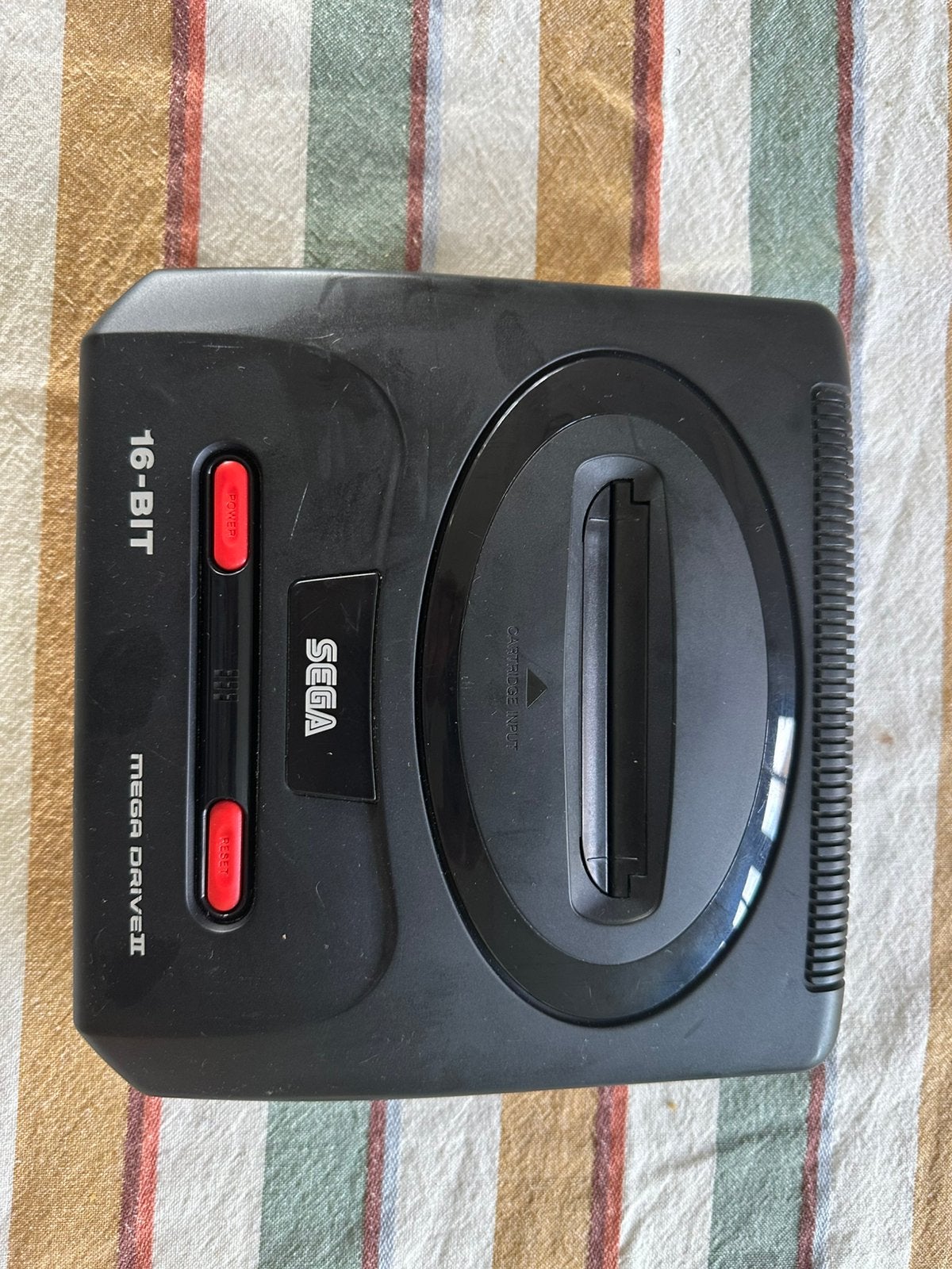 Sega megadrive 2, Games en Spelcomputers, Ophalen of Verzenden, Zo goed als nieuw, Zonder controller, Mega Drive