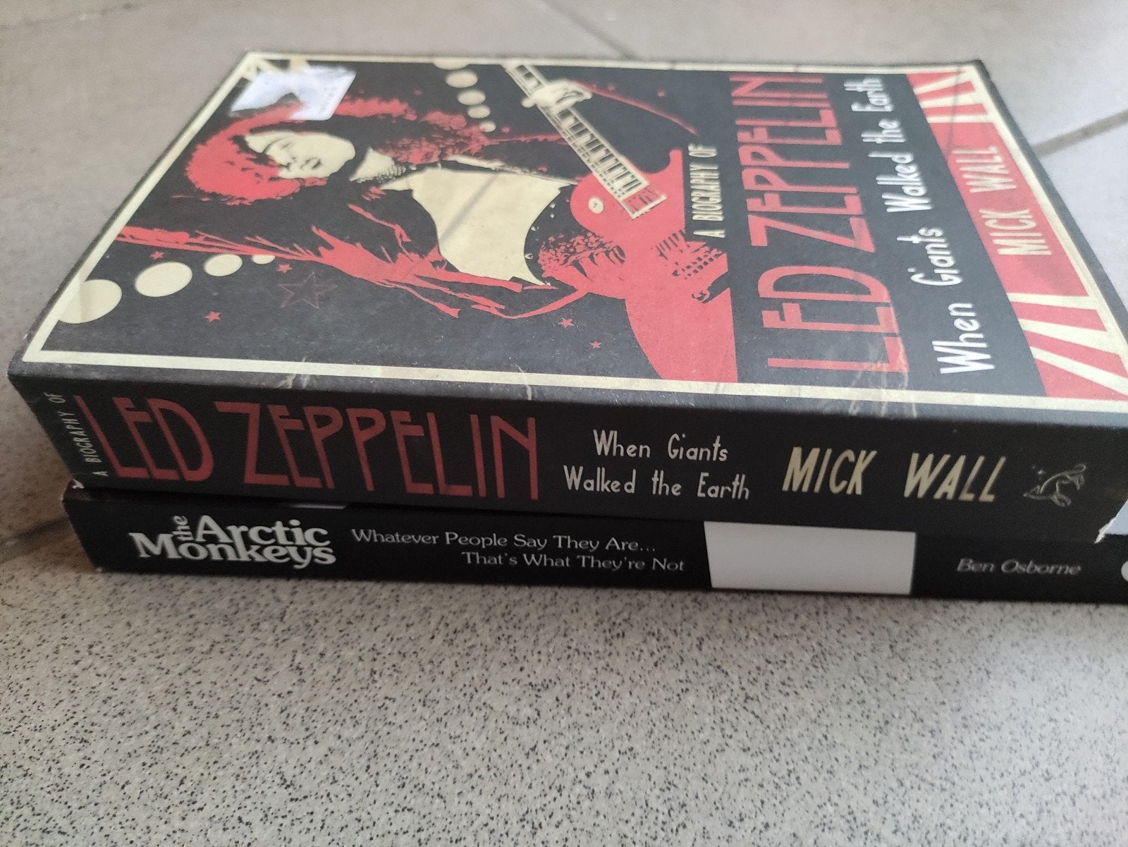 BIOGRAPHIE DE LED ZEPPELIN/Arctic Monkeys, Enlèvement ou Envoi