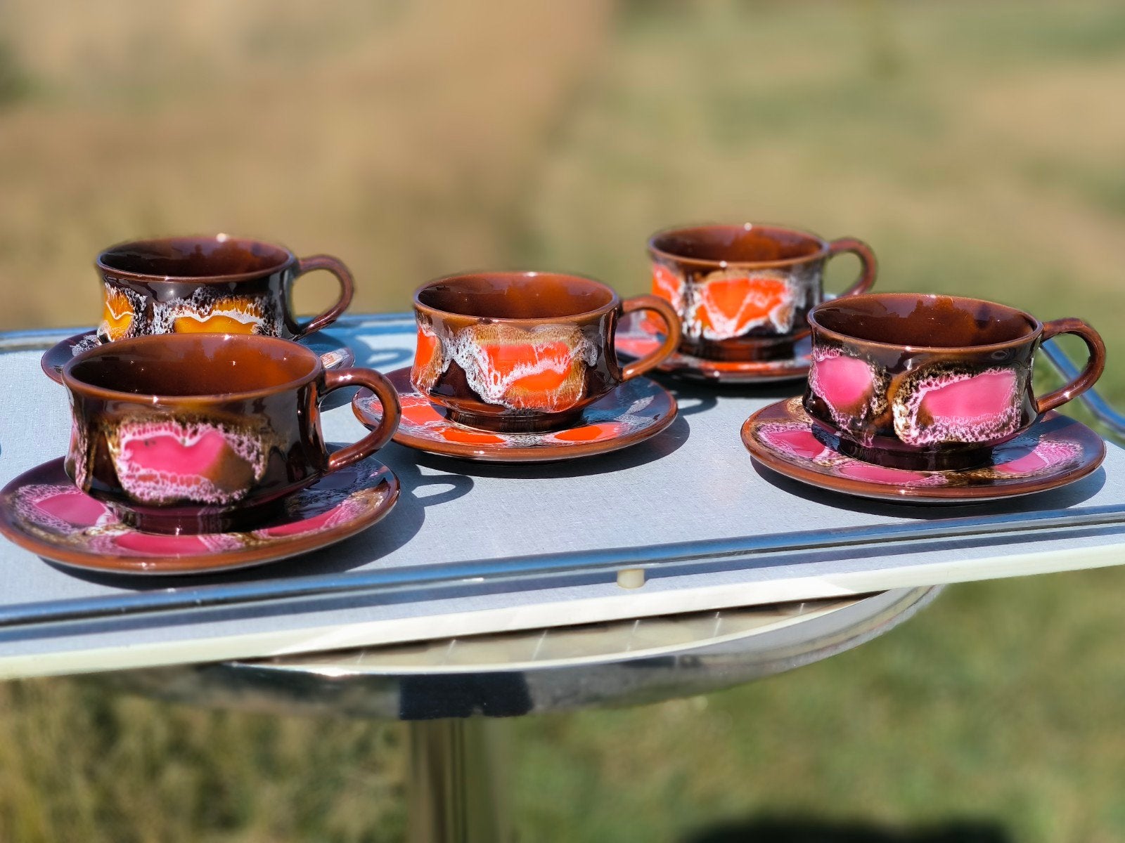 Kopjes en schotels van Vallauris, jaren 70, Antiek en Kunst, Antiek | Servies compleet, Ophalen of Verzenden