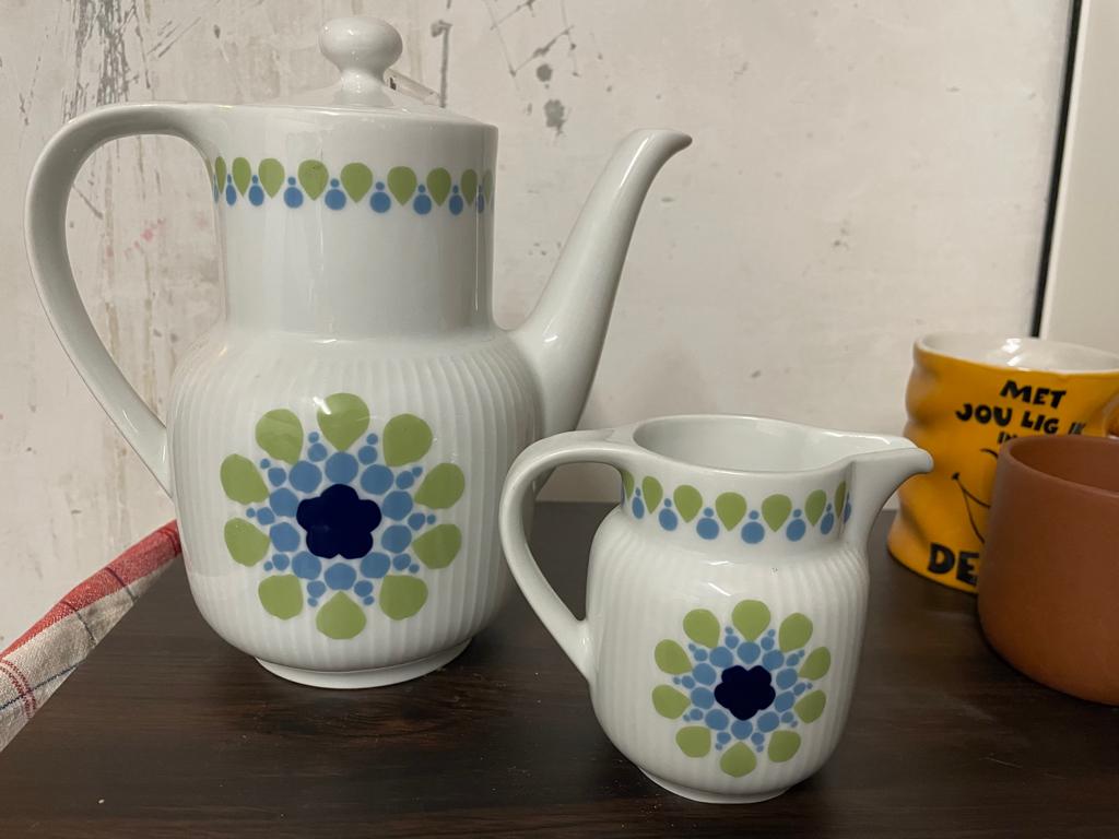 Vintage koffiekan met melkkan, Antiek en Kunst, Ophalen of Verzenden