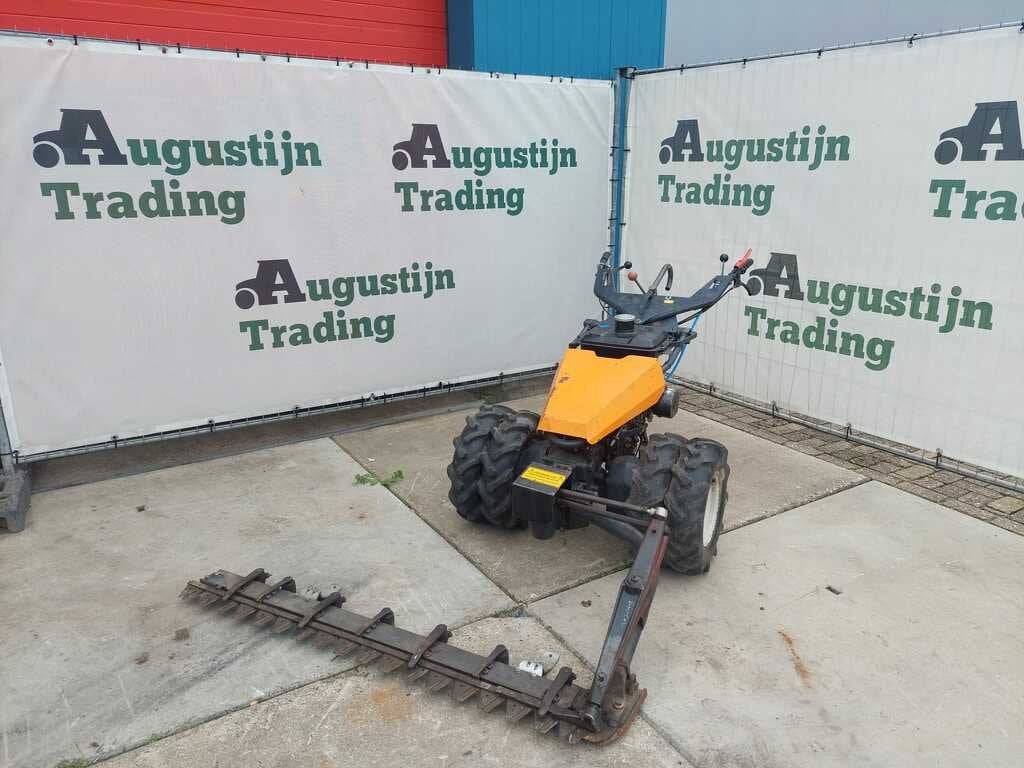 Bucher M 330 KL, Autres types