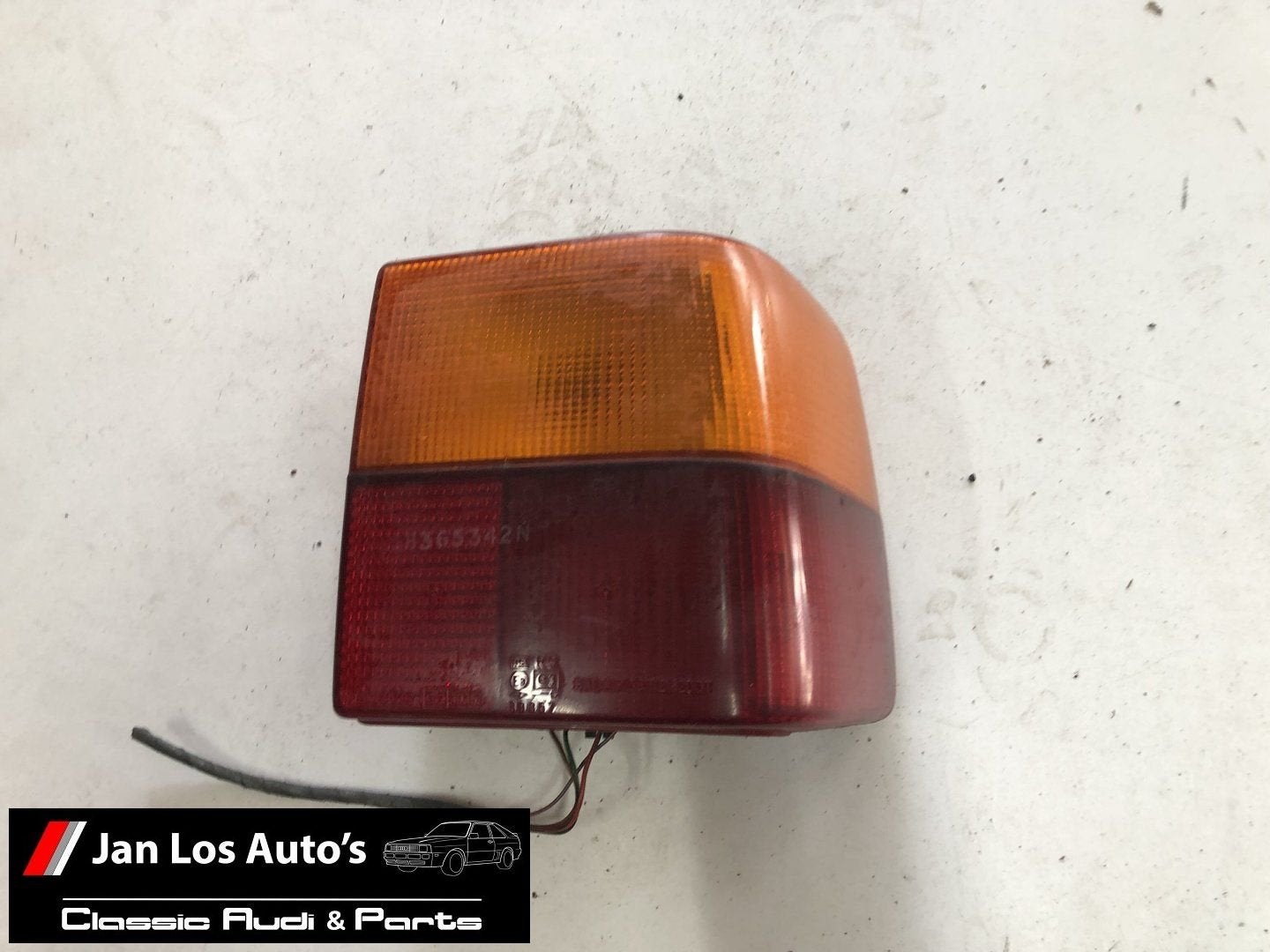 Audi 80 B2 achterlicht rechts 445945218 audi 100 c3 avant, Auto-onderdelen, Gebruikt, -, -, -