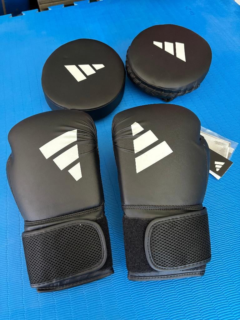 Bokshandschoenen met pads NIEUW, Ophalen of Verzenden, Nieuw, Bokshandschoenen