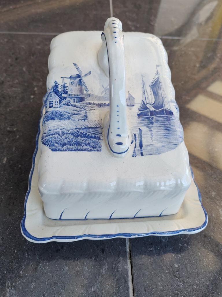 Beurrier en faience DELFT, Enlèvement