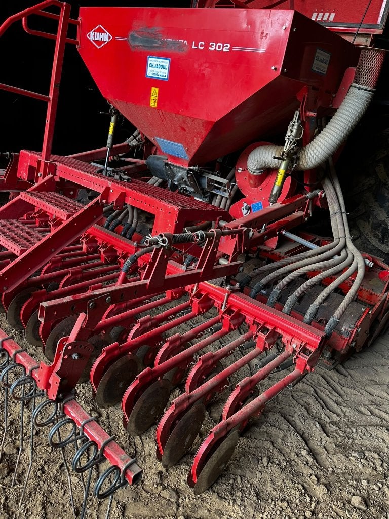 KUHN LC 302 zaaimachine – landbouwmachine, Ophalen, Zaaien, Planten of Poten