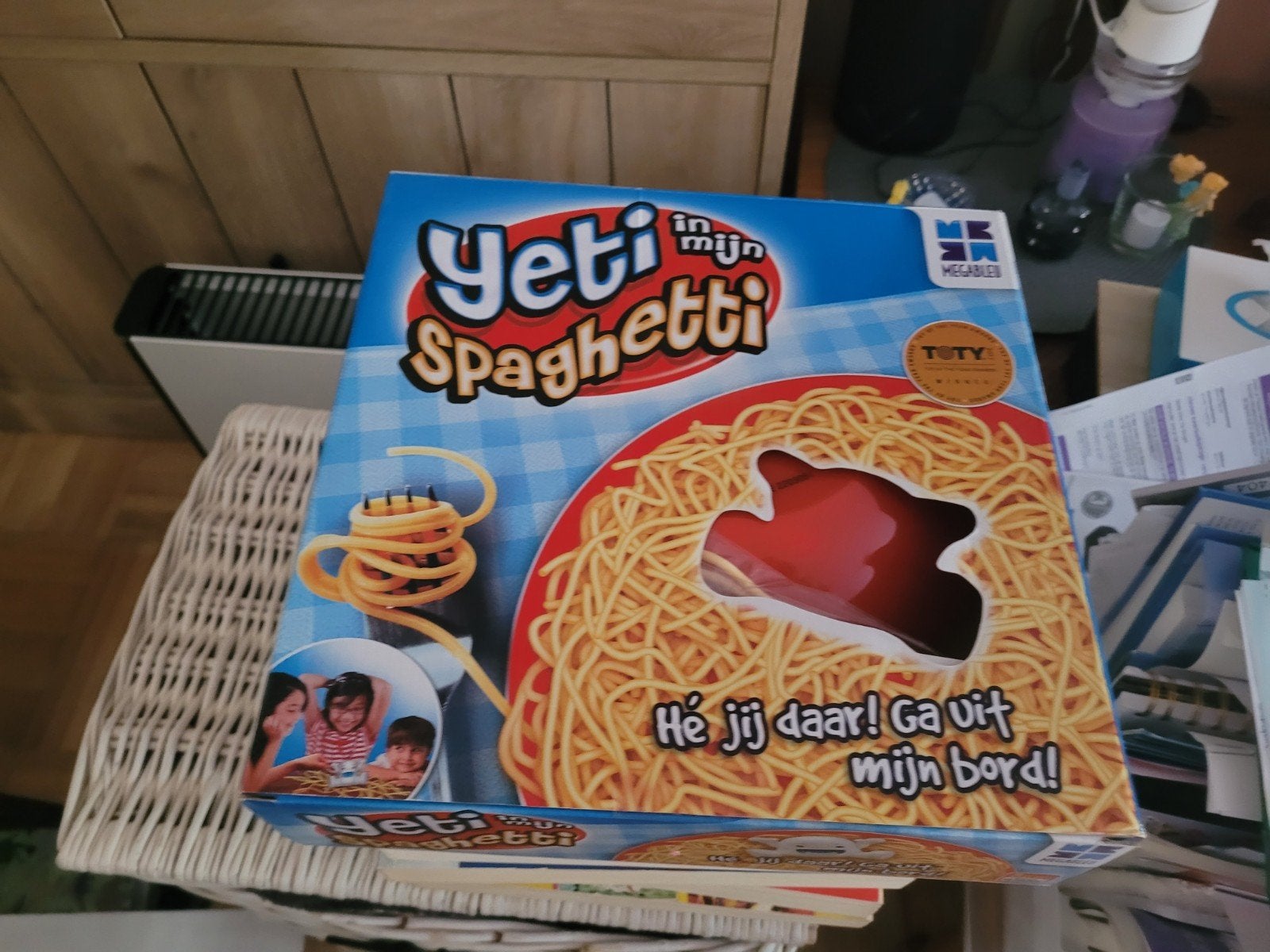 yeti spaghetti, Ophalen