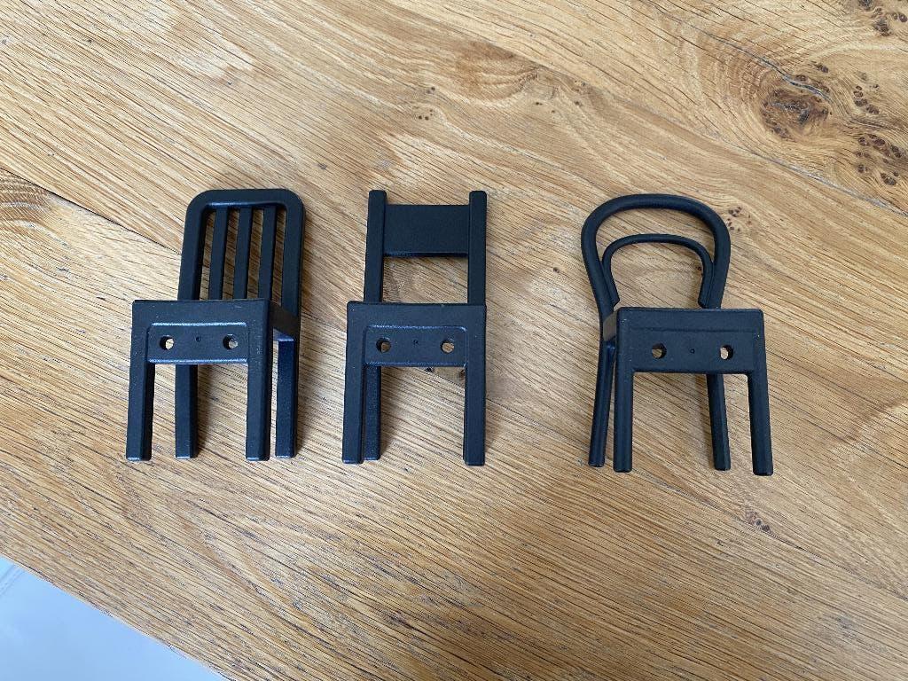 Wandhaken in de vorm van zwarte stoeltjes IKEA, Huis en Inrichting, Kunststof, Gebruikt, Wandhaken, Ophalen of Verzenden