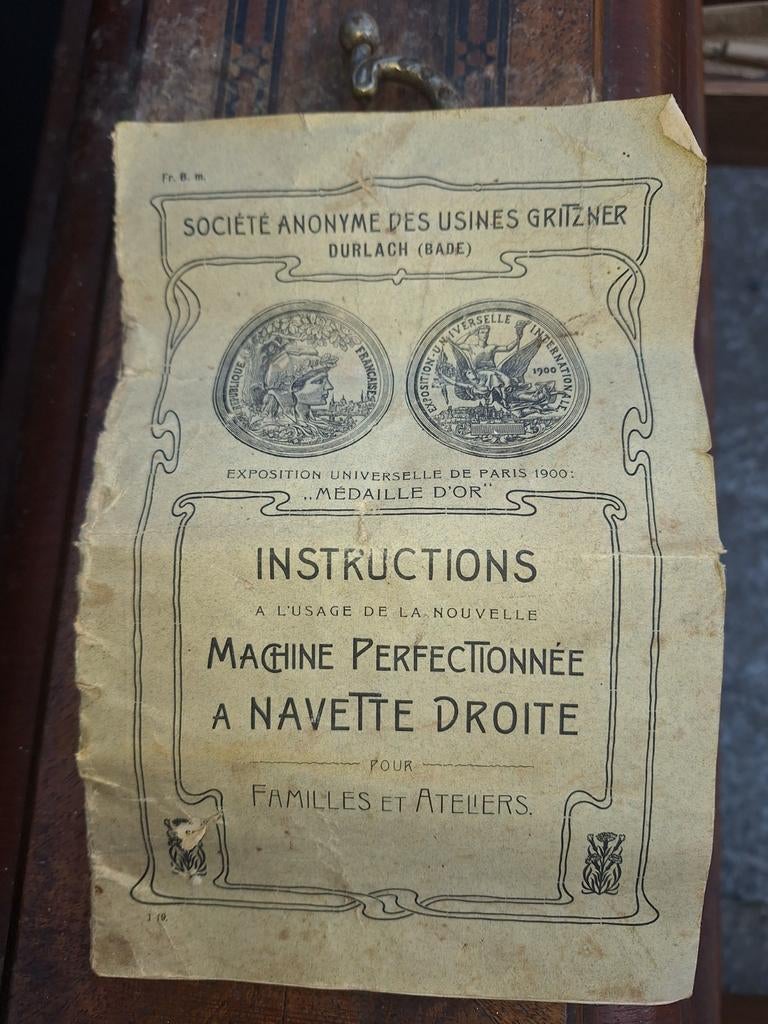 Ancienne machine à coudre GRITZNER, Enlèvement