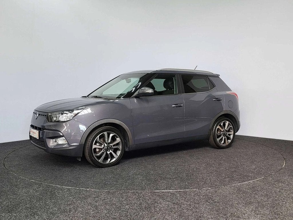 SsangYong Tivoli Quartz | Automaat | 2016 | 28.260 km | Came, Auto's, SsangYong, https://public.car-pass.be/vhr/b68e0e48-4416-4b13-9e02-69f6dfc85075