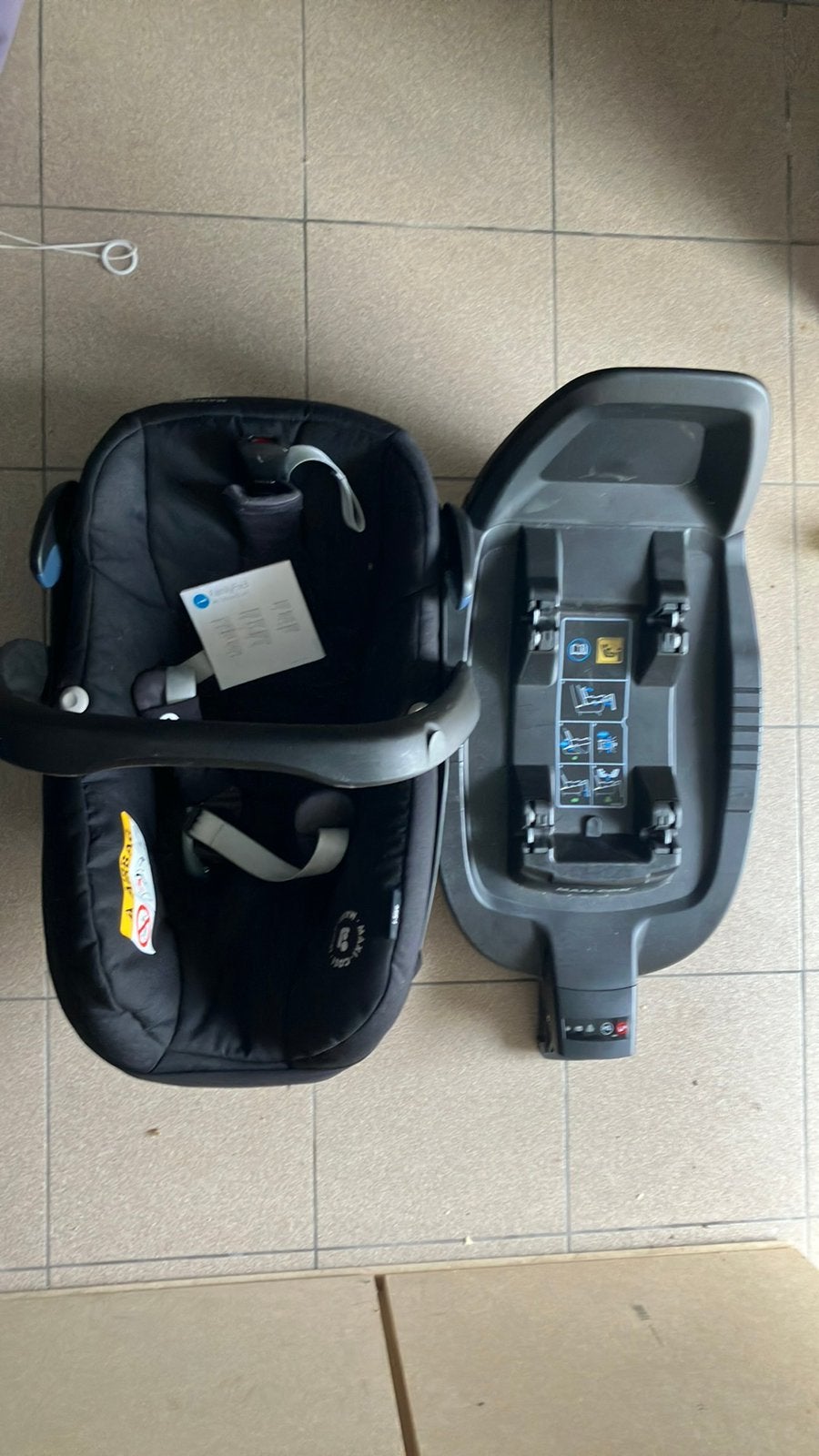 Siège auto Maxi Cosi Pebble + Family Fix 3 pieds, Enfants & Bébés, Enlèvement, Comme neuf, Isofix