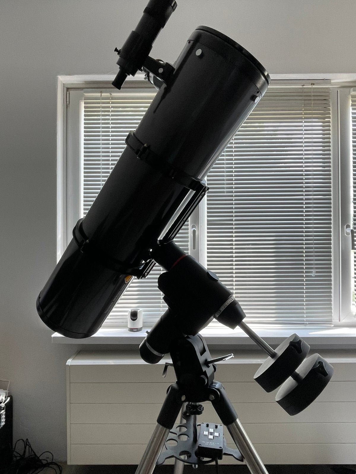 200/1000 Newton Telescope on HEQ5 Mount A lot of accessories, Ophalen, Gebruikt, 200 mm of meer, Met statief