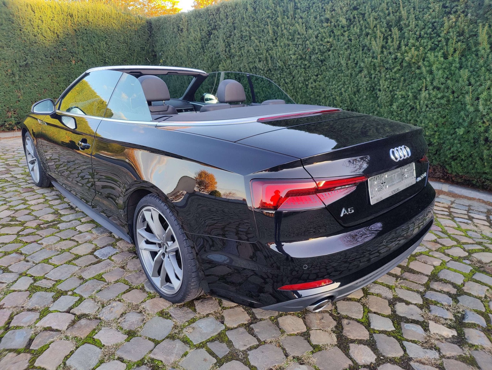 Audi A5 A5 Cabrio 40 TFSI S tronic S-line (bj 2019), Auto's, 4 zetels, 4 cilinders, Zwart, Bedrijf